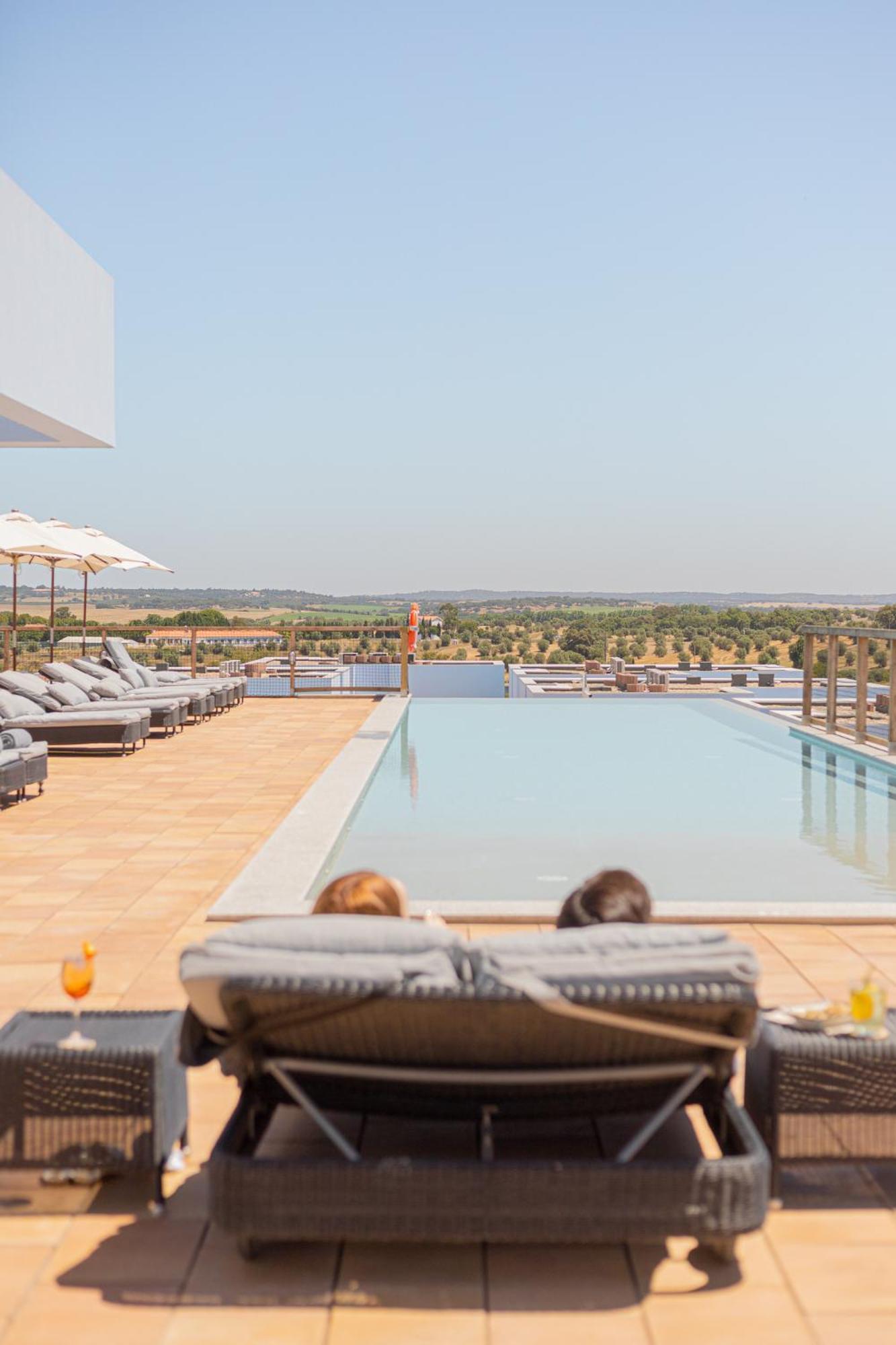Sleep & Nature Hotel Lavre Exterior photo